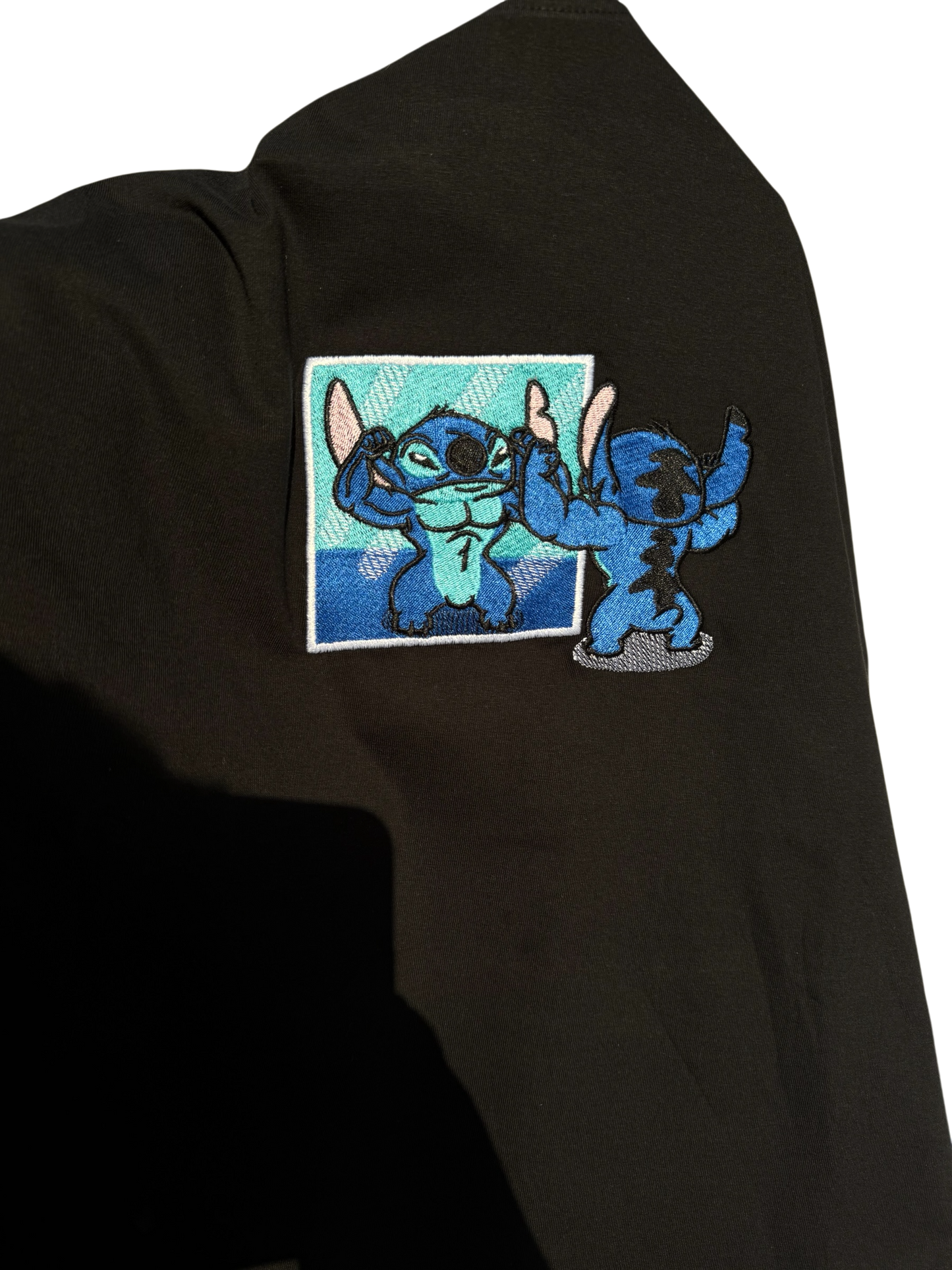 Tee-shirt Noir unisexe Brodé - Stitch